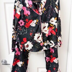 Women's Black Floral Pajama Set